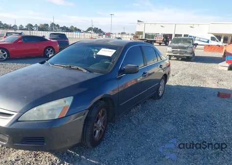 2007 Honda Accord 2.4 Se z USA, uszkodzony, nr VIN 1HGCM563X7A029205